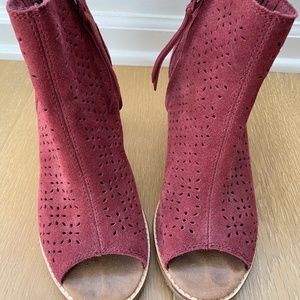 Tom’s booties with peep toe